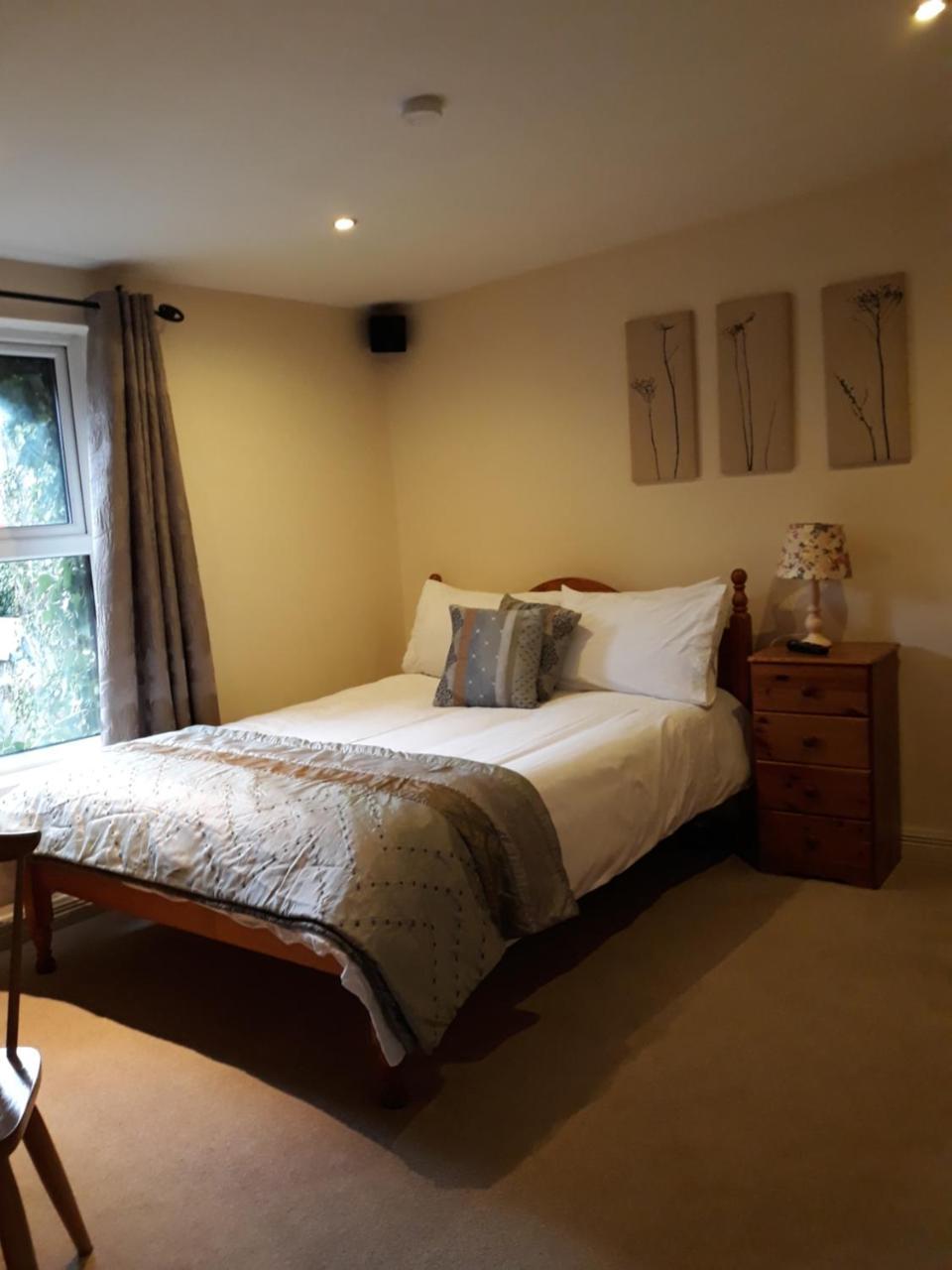 Swinford Bridge Street Apartment Eksteriør bilde